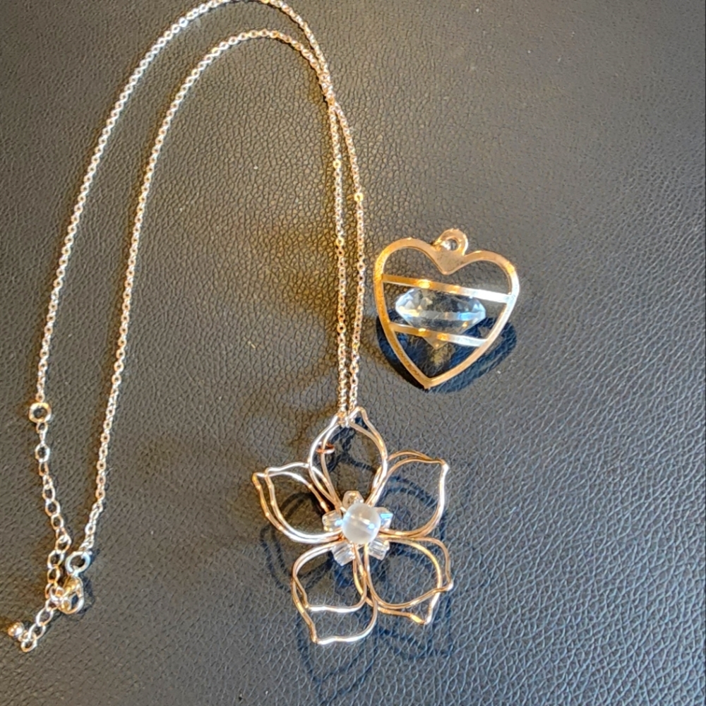 Ladies rose tone necklace with 2 pendants